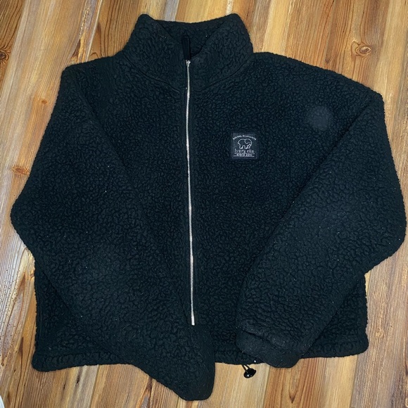 Ivory Ella Cropped Sherpa Jacket // Size Extra Large // Black - Picture 1 of 3